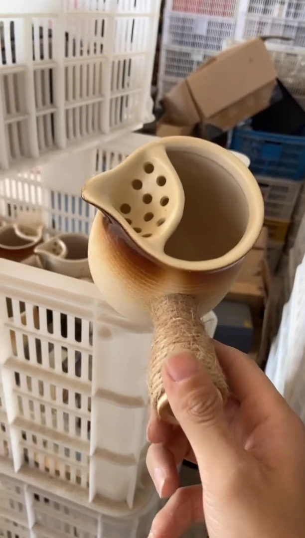 无运费险有瑕疵的摄影的产品有使用过的痕迹有点脏介意勿拍杯