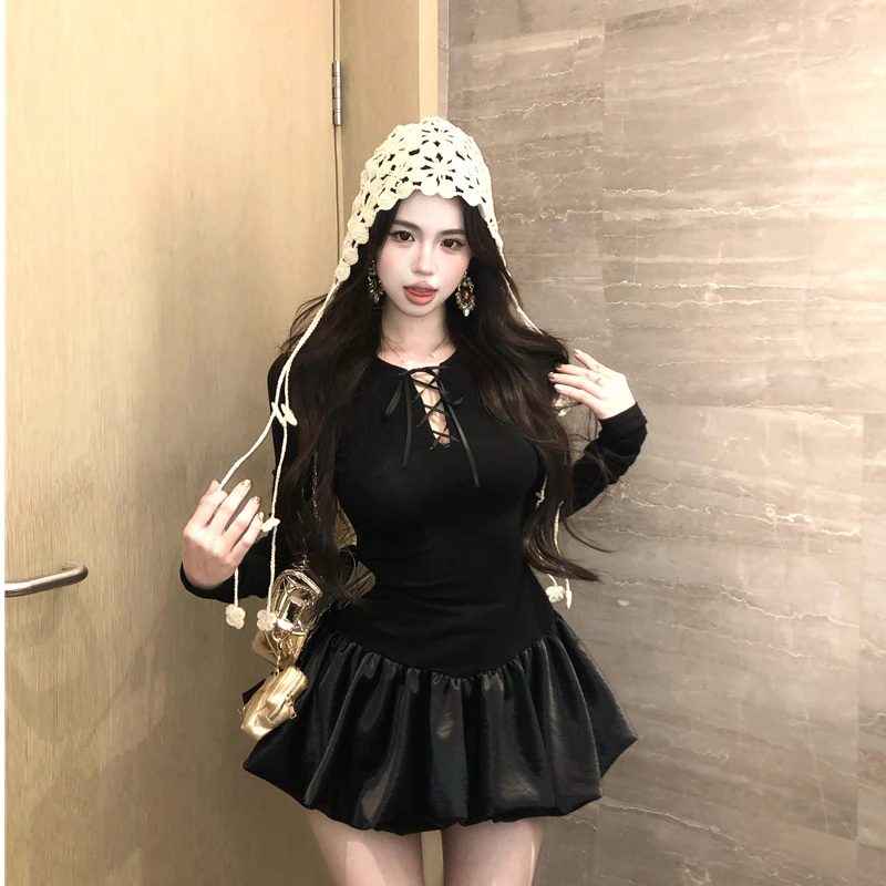 法式复古绑带长袖连衣裙女秋季高级感小黑裙网红时尚炸街新款女装
