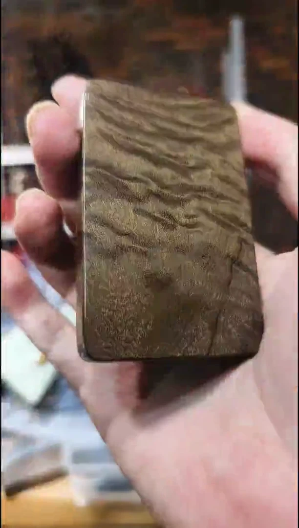 金丝楠无事牌手把件