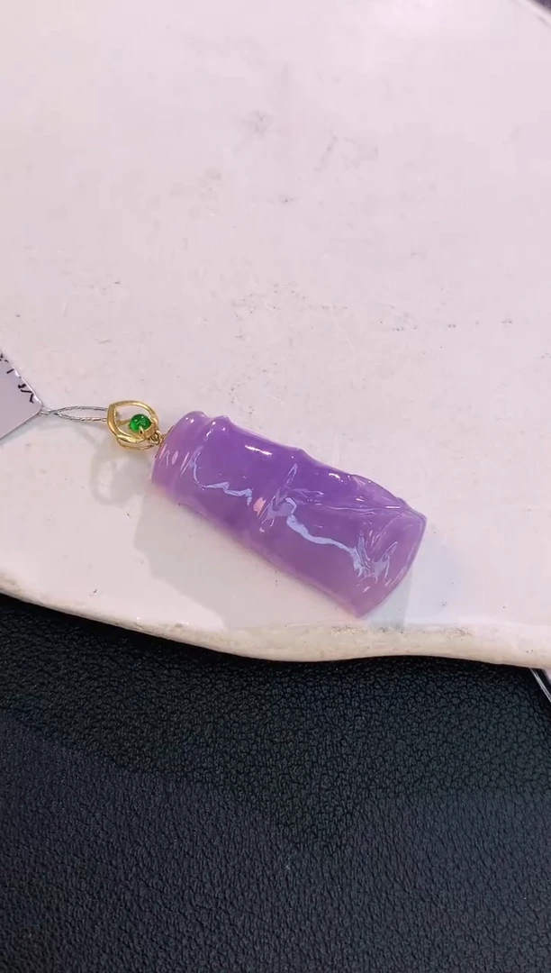 翡翠18K金镶嵌颈饰赠礼盒证书 麦麦
