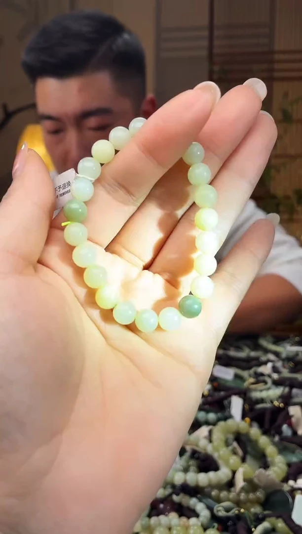 颈饰未镶嵌和田玉多样性发货，拍一发一