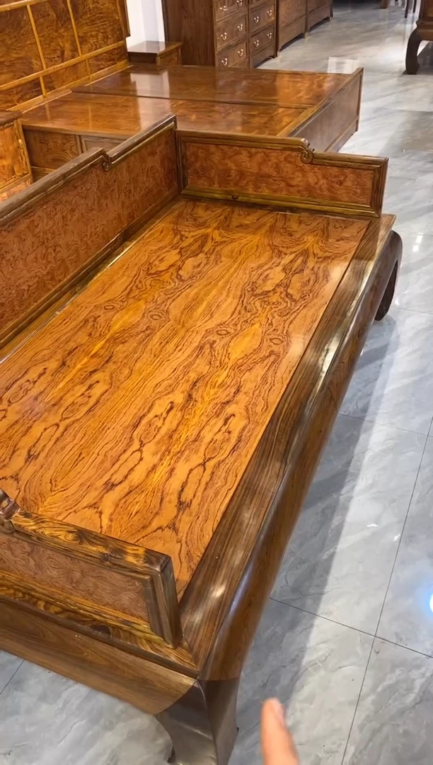 花梨木类用****8罗汉床