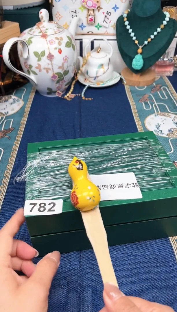 瓷片陶茶666文玩周边多人