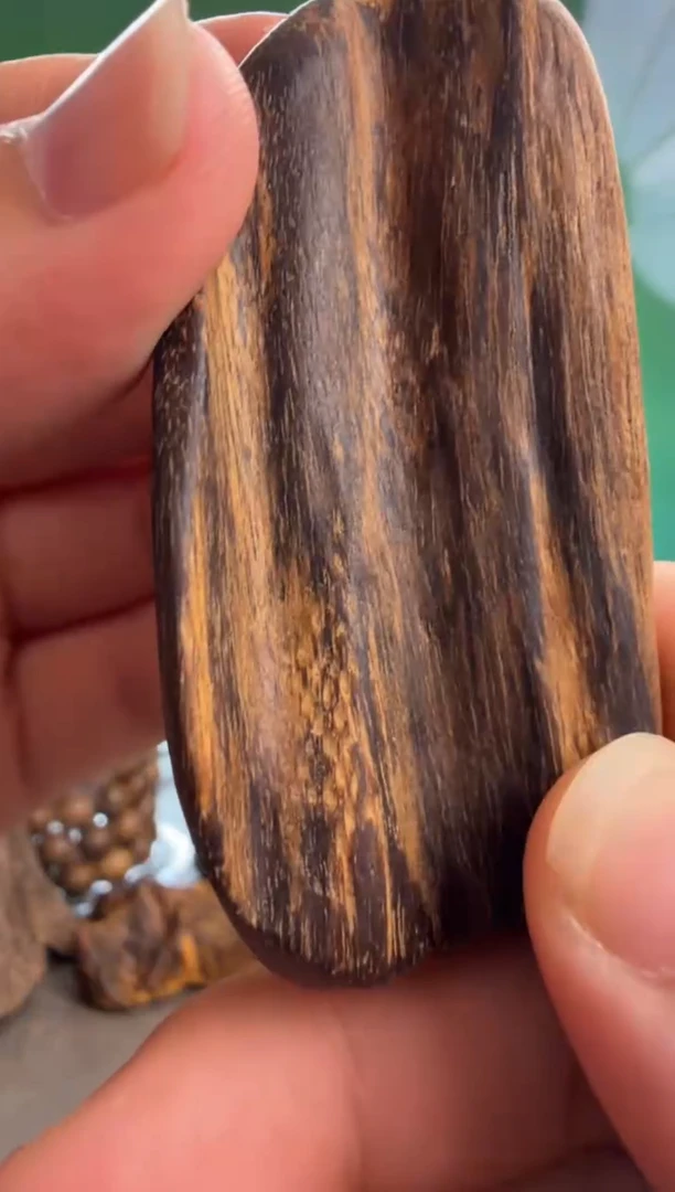 吊坠沉香无事牌多样性发一