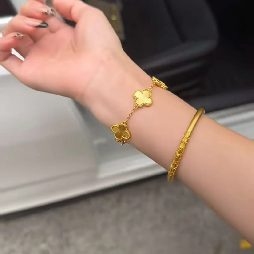 钛钢手链 金色四叶草手链