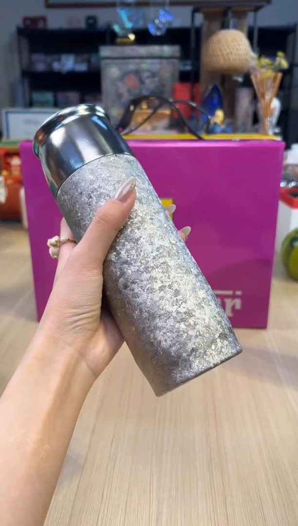 111未来熊-纯钛保温杯（皓月银）