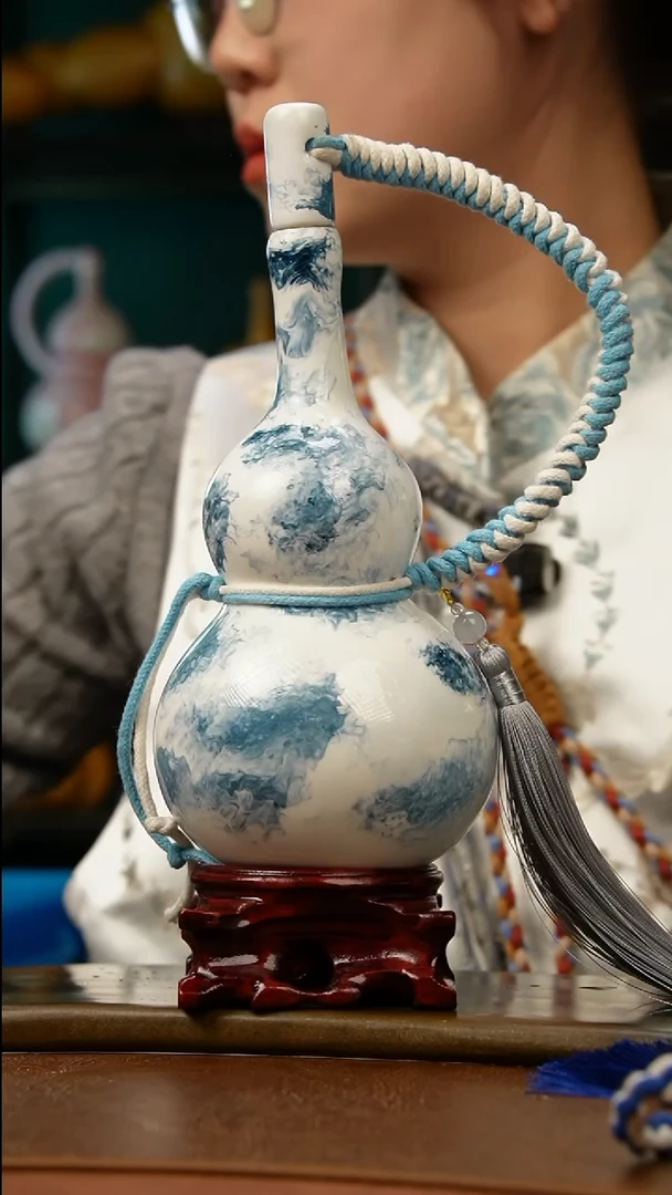 M**李热水酒葫芦 一物一拍K576