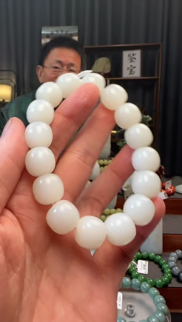 吊坠(不含链)未镶嵌和田玉手串