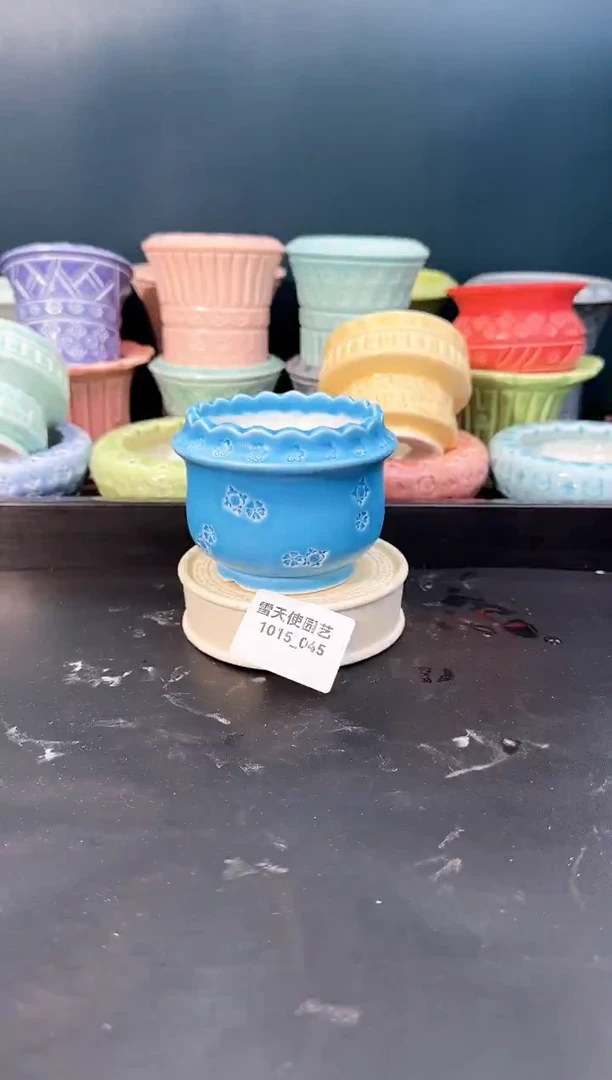 1015- 045云霓瑶 7  口左右 1 个默认微瑕