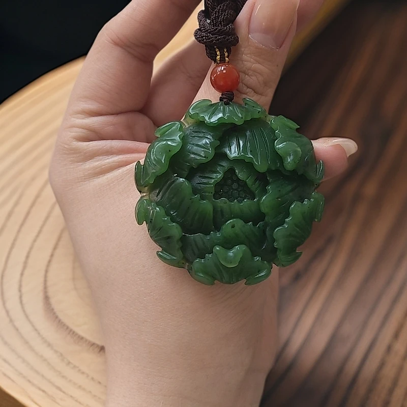 掌柜精选—高品质碧玉牡丹花花开富贵吊坠