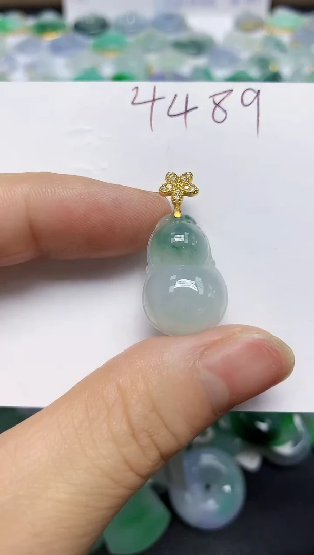 翡翠未镶嵌颈饰天然缅甸翡翠A货