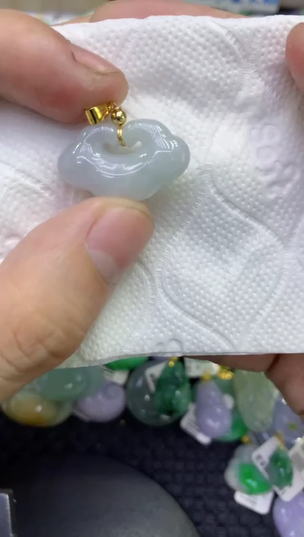 颈饰未镶嵌翡翠天然缅甸A货翡翠