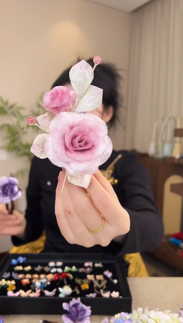 刺绣(****)粉色碎碎冰玫瑰边夹