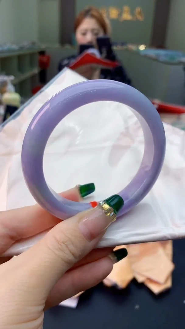 翡翠手镯未镶嵌0566917882