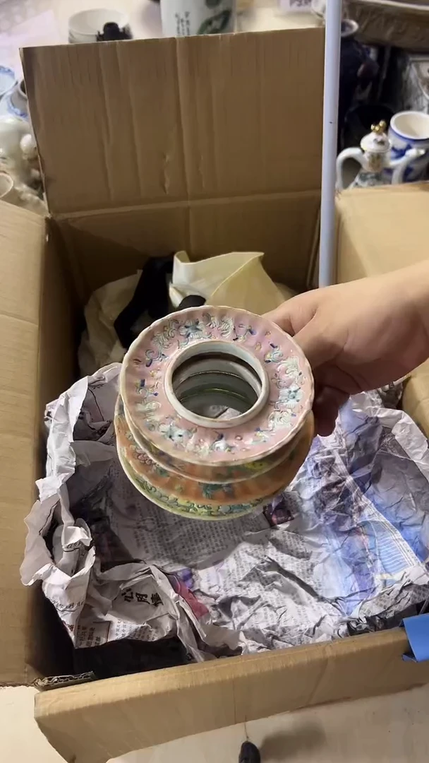 4有瑕疵的瓷器一单~~