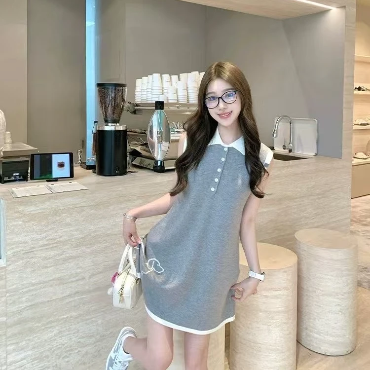 2025夏季韩系polo领小狗刺绣撞色边针织背心连衣裙女宽松A字裙子