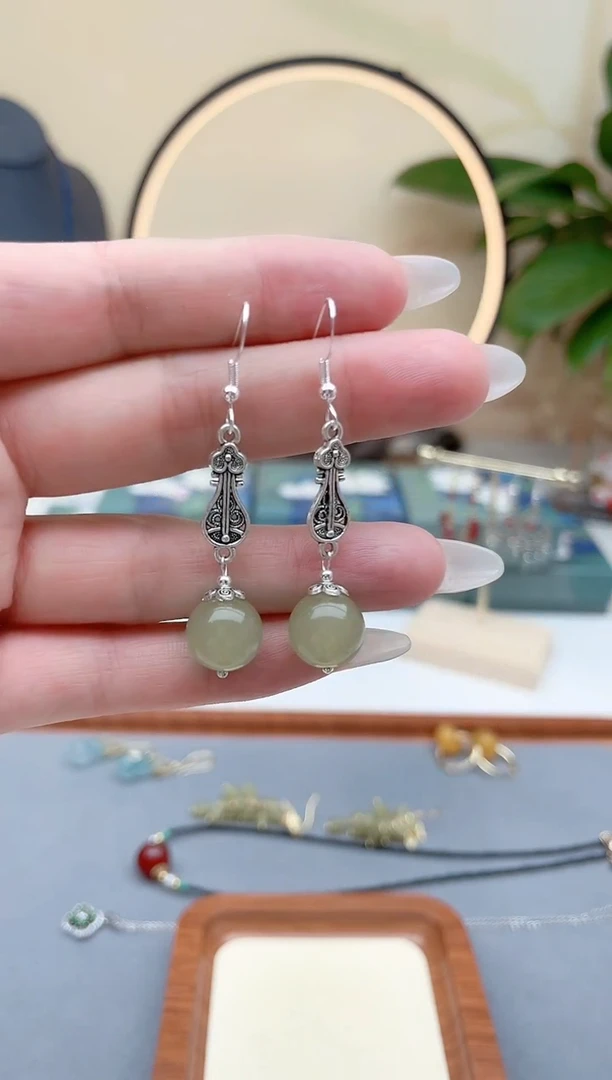 东陵石银S925镶嵌耳饰6233