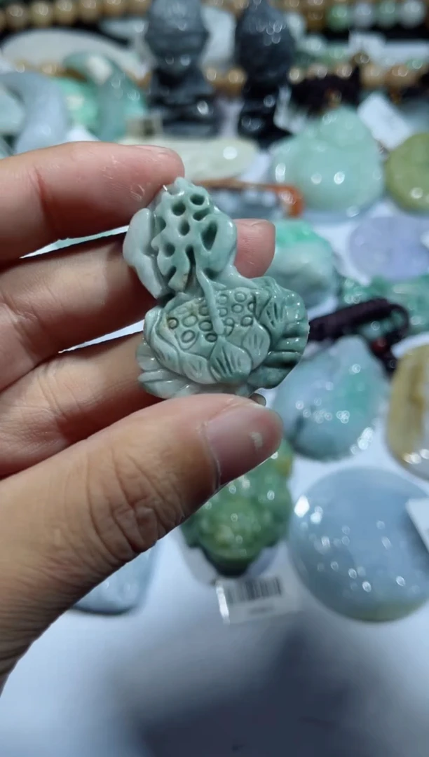 【闪购商品】翡翠颈饰未镶嵌00007291