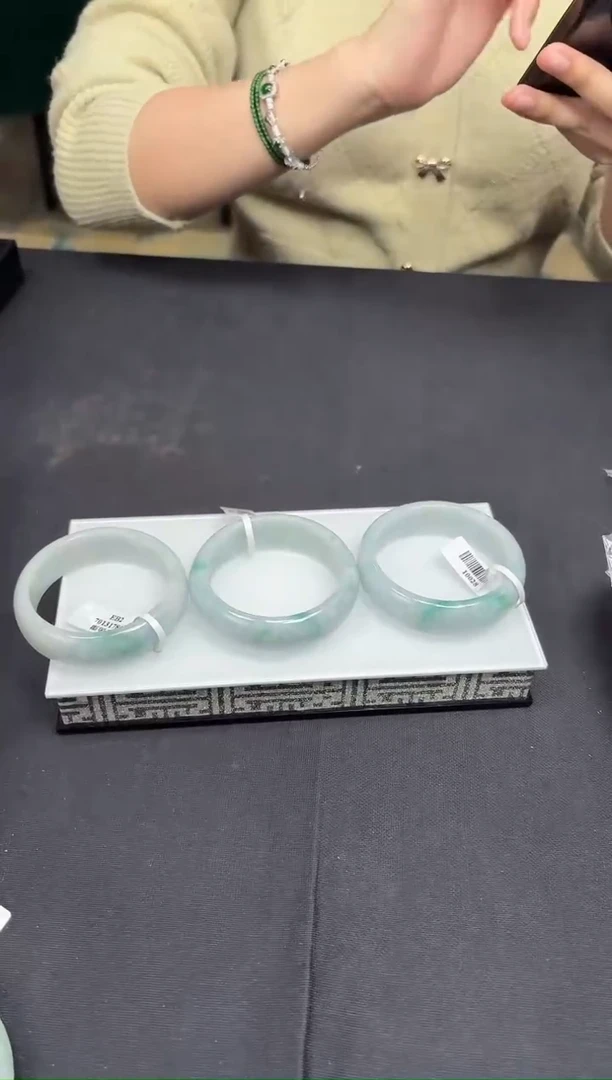 未镶嵌手镯翡翠10028天然翡翠A货【手镯】多样性发一个