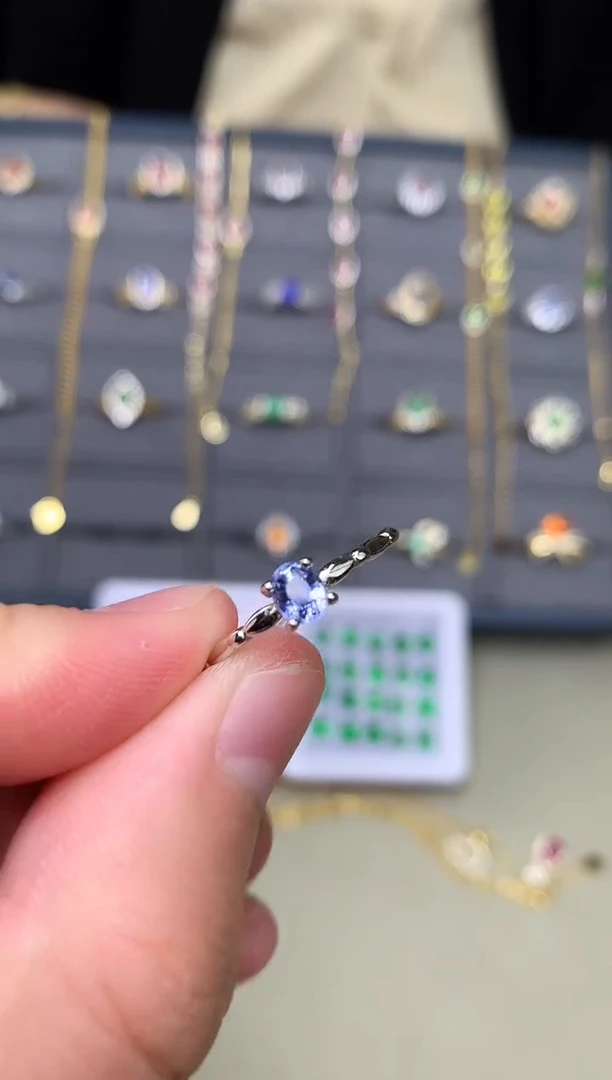 戒指蓝宝石银S925镶嵌戒指