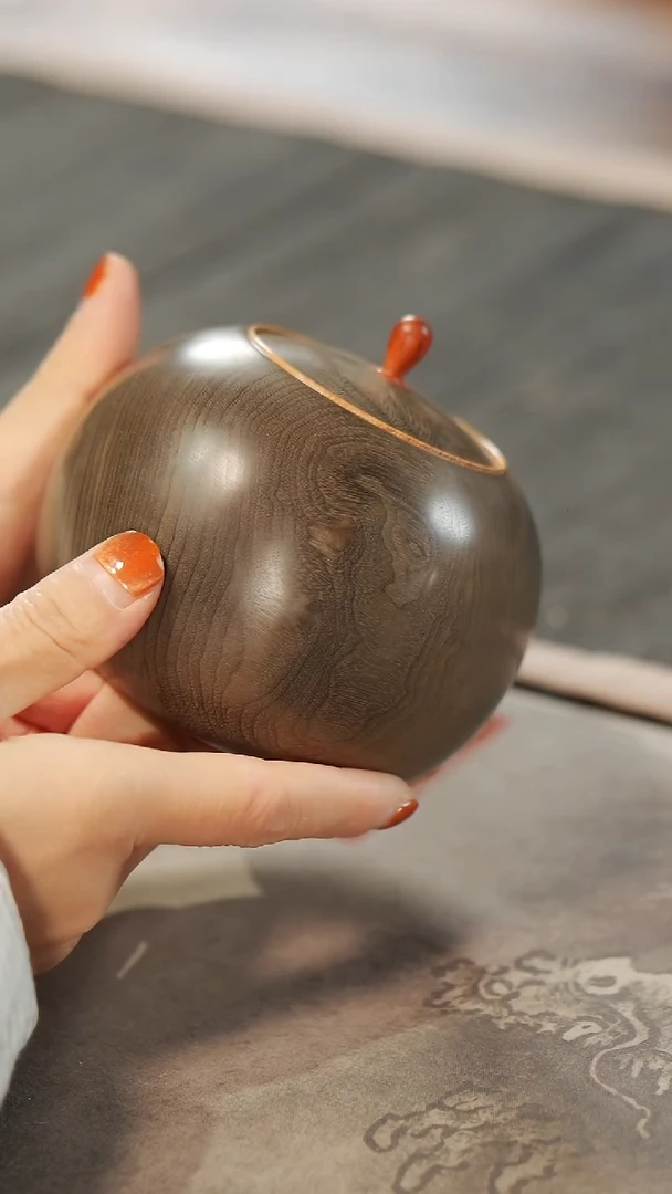 【闪购商品】金丝楠木雕708茶仓茶叶罐