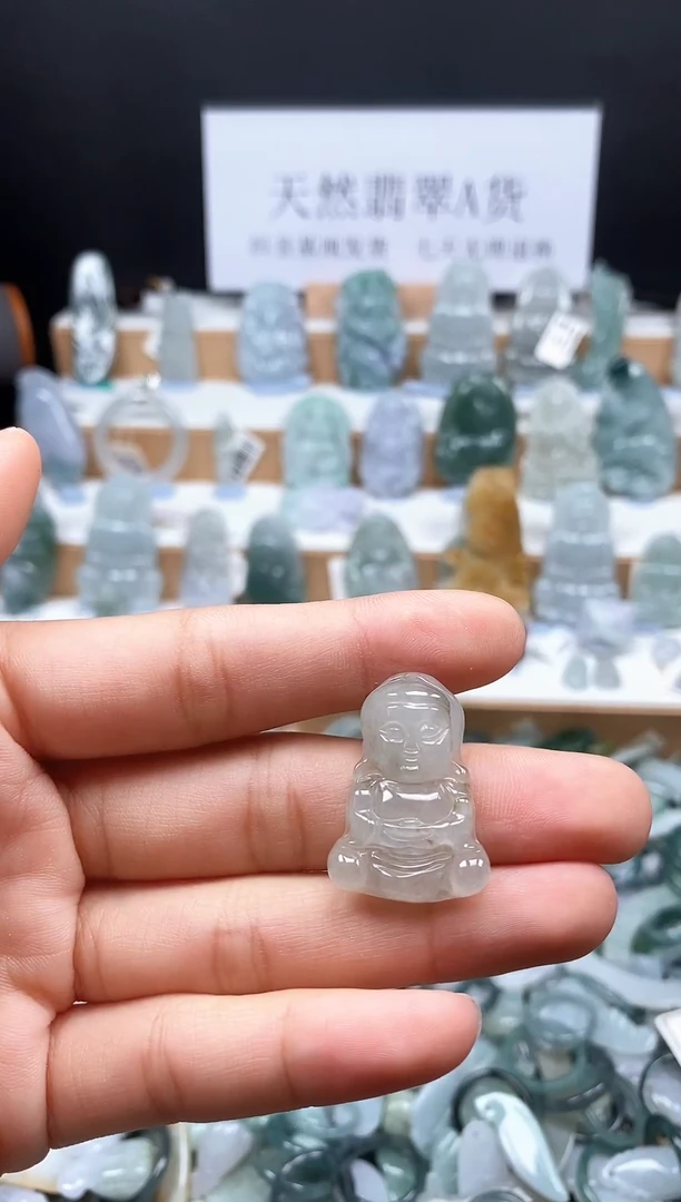 翡翠未镶嵌吊坠(不含链)189 宝宝佛