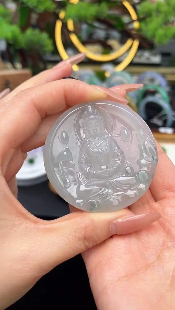 颈饰未镶嵌翡翠吊坠