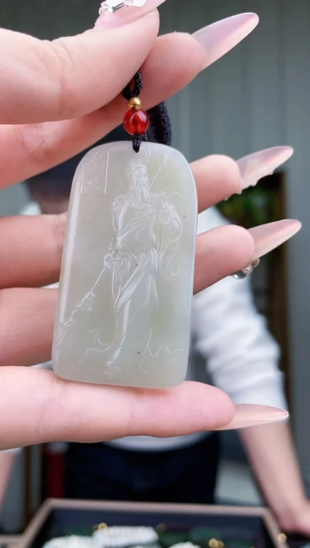 【闪购商品】和田玉挂件未镶嵌拍一发一，多样性发货！