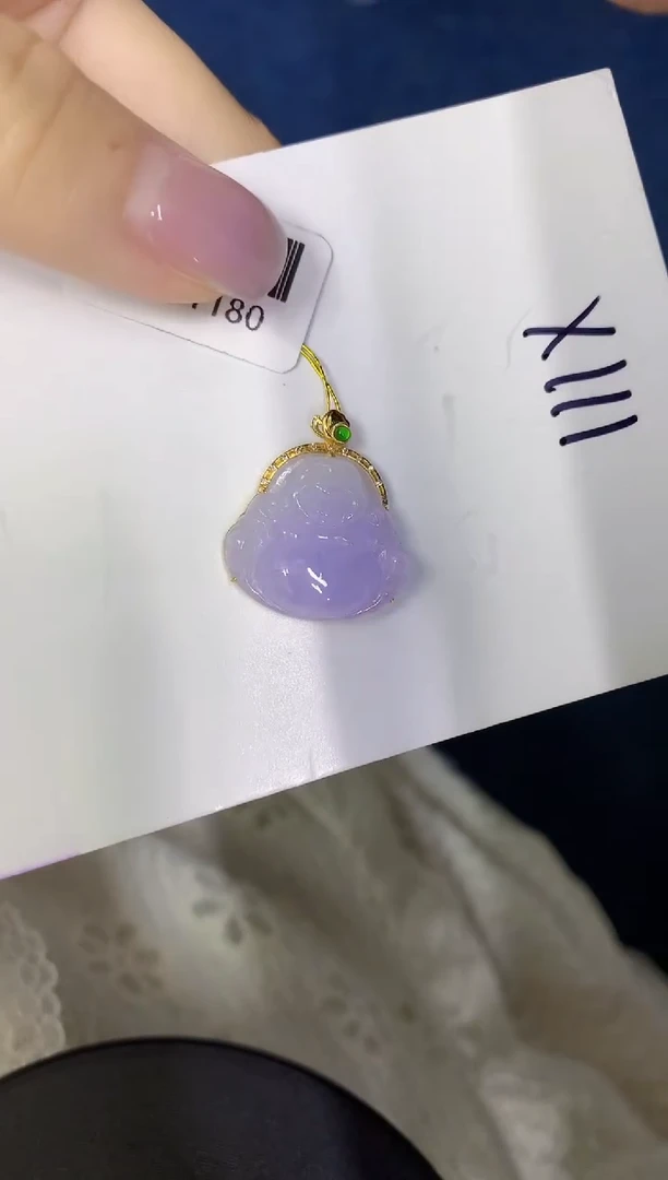 颈饰18K金镶嵌翡翠缅甸天然翡翠A货