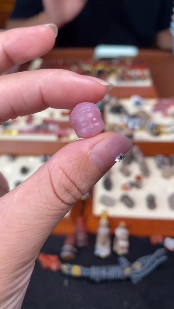 玛瑙/玉髓颈饰未镶嵌77粉糯宝宝佛