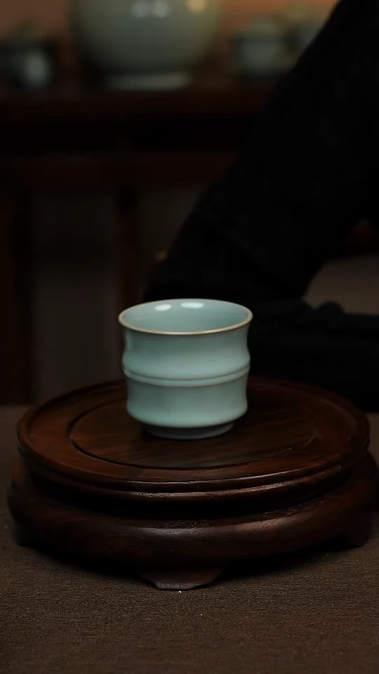 瓷片天青色全手竹节杯100ml微瑕不带礼盒
