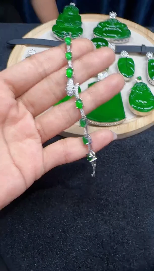 未镶嵌定制翡翠翡翠手链29