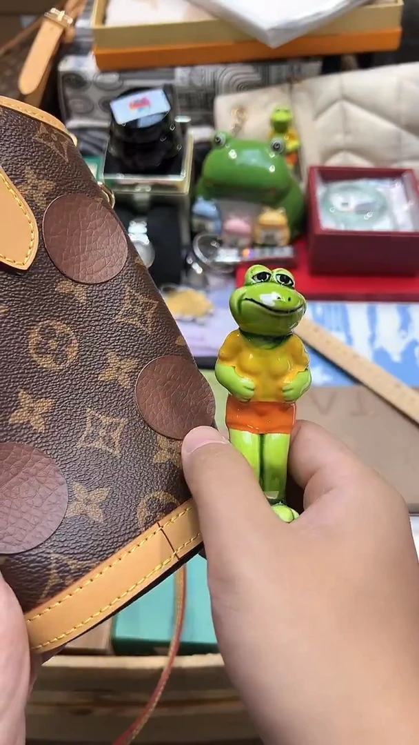 瓷片薯条.全球寻宝高端瓷儿