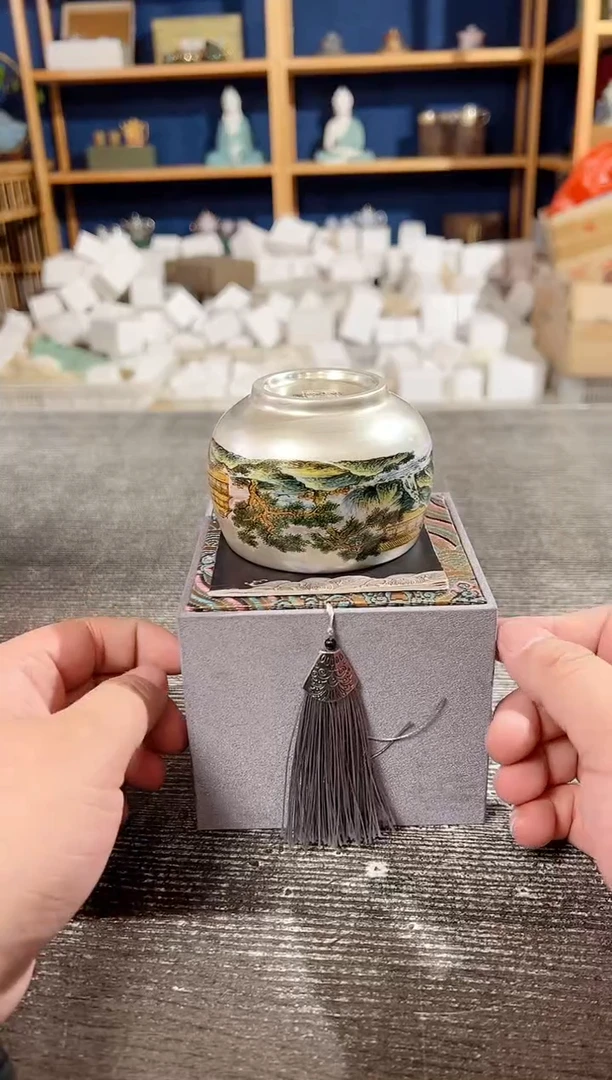 【闪购商品】其他周鸿杰赢定江山大号鎏银杯礼盒装