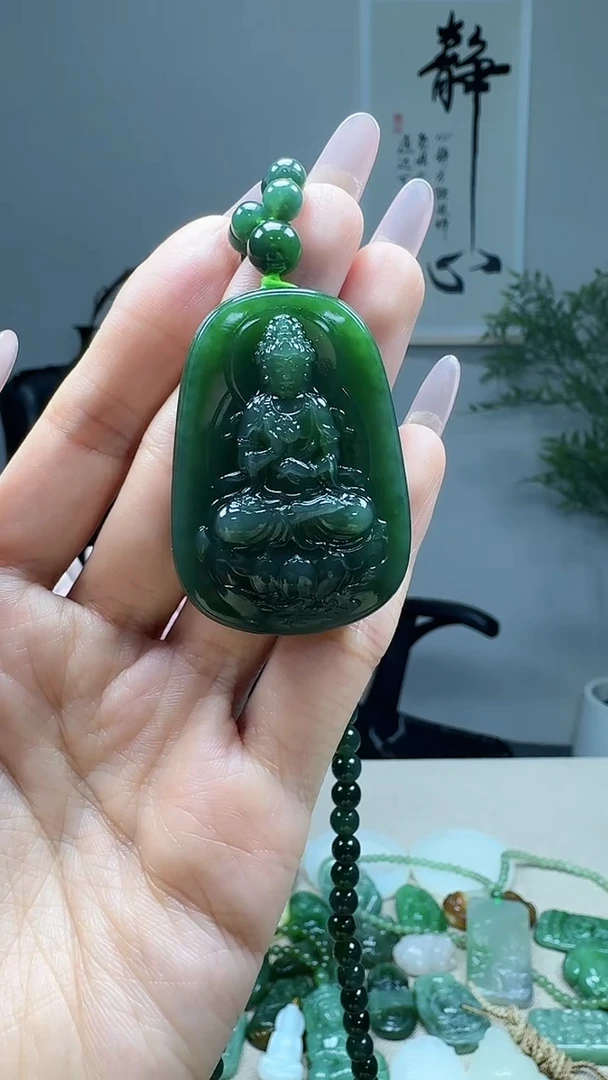 未镶嵌和田玉挂件1