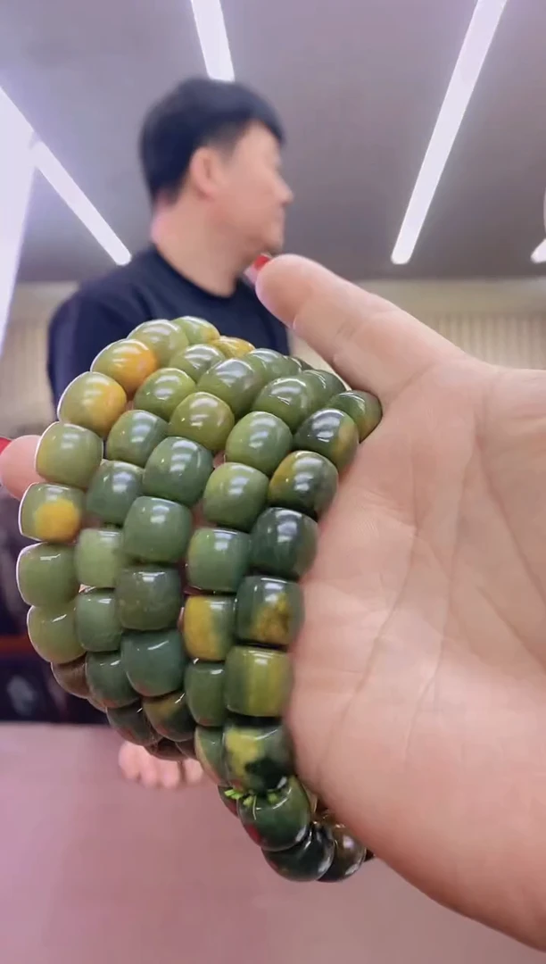 【闪购商品】透闪石质玉直切手串未镶嵌多样式发货随机发一