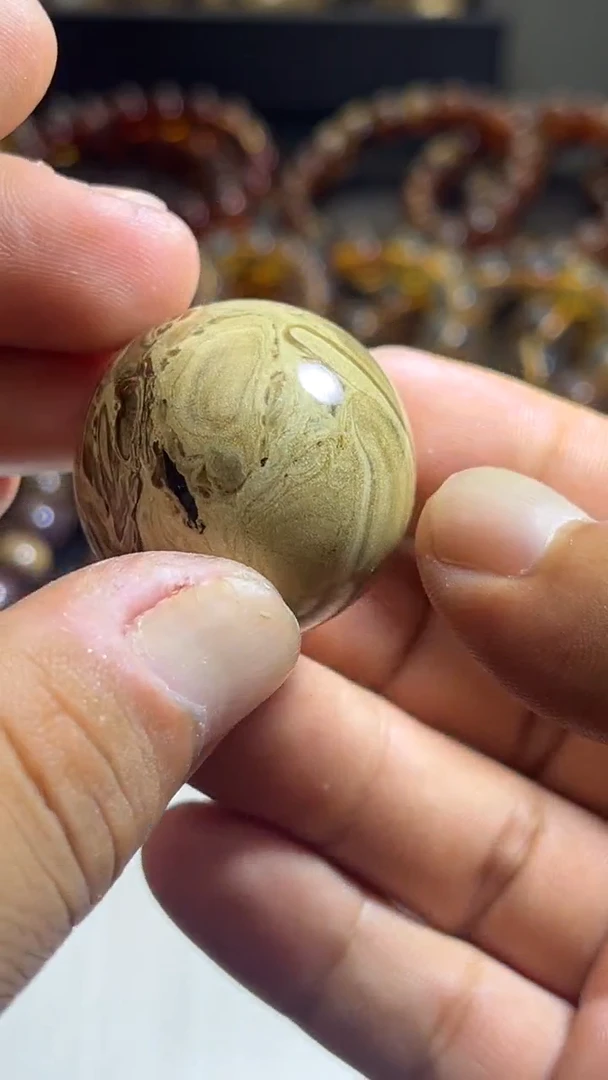 裸石琥珀未镶嵌24