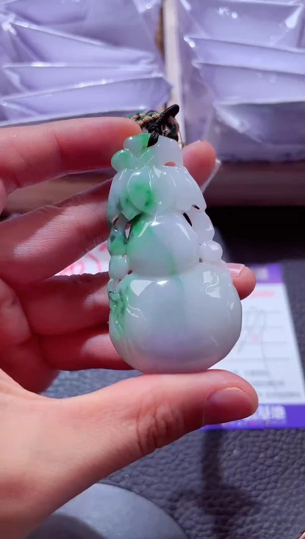 颈饰未镶嵌翡翠00003084