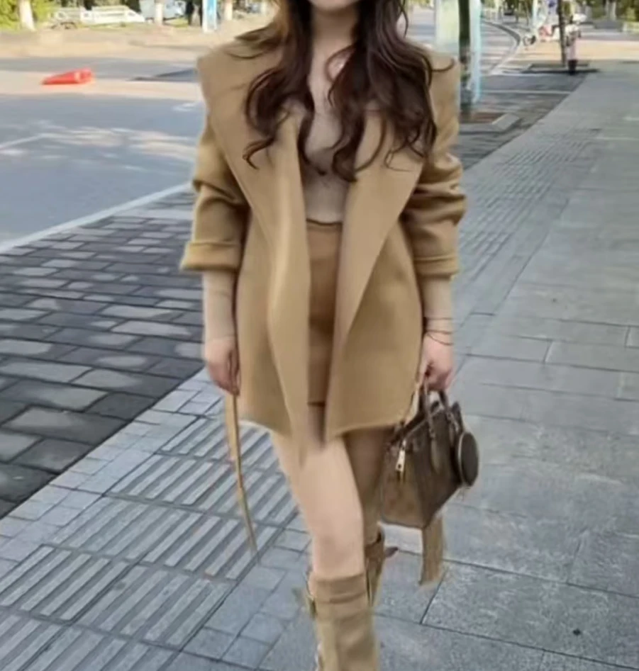 时尚潮流百搭精品女装dgd8841