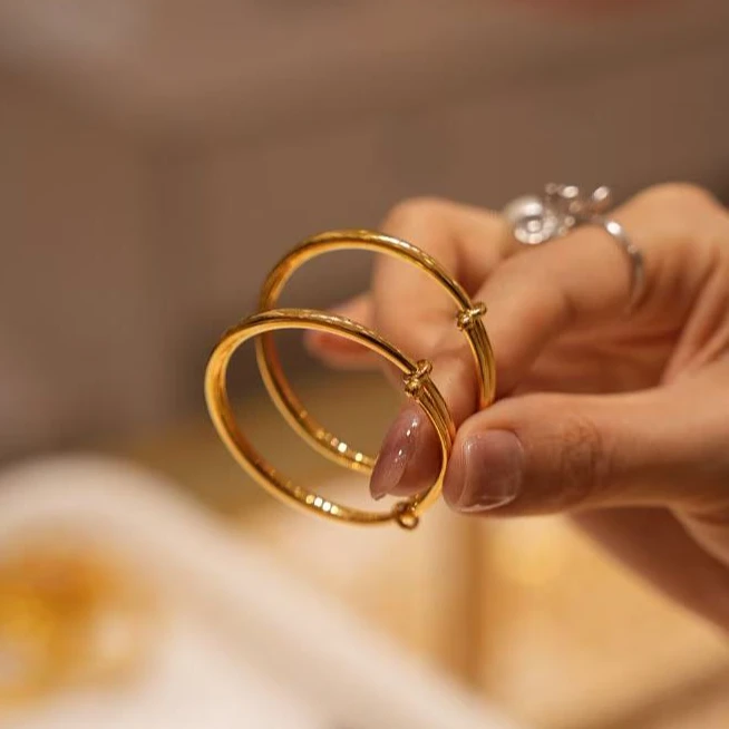 【巧玲专属】足金999素圈宝宝手镯 经典时尚百搭 7.81