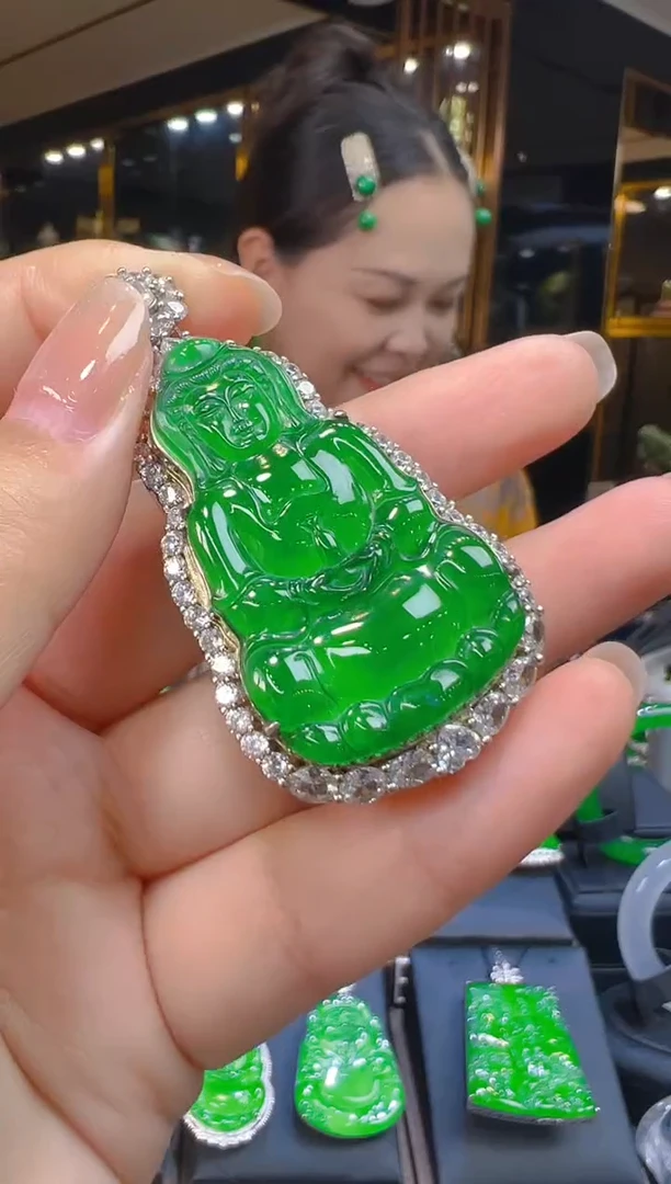 吊坠(赠链)银S925镶嵌翡翠024   （多样性发其一）
