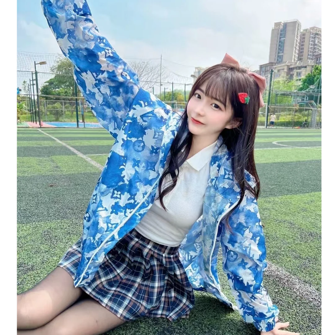 未使用 LouisVuitton/路易威登 满印外套/52码