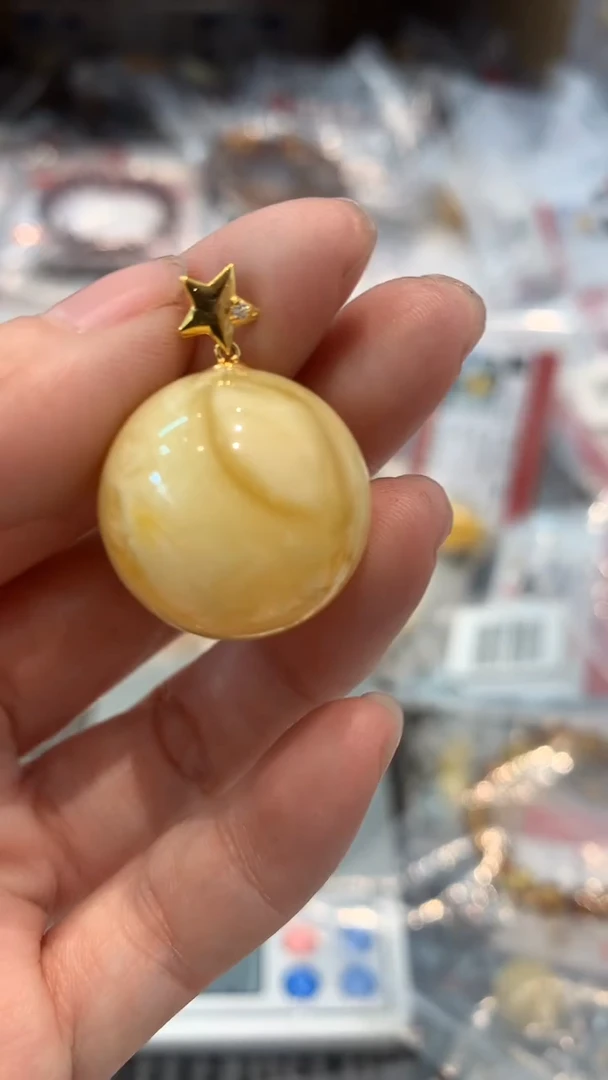 18K金镶嵌琥珀珠宝奇石2949