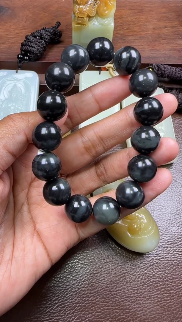 未镶嵌和田玉挂件和田玉手串