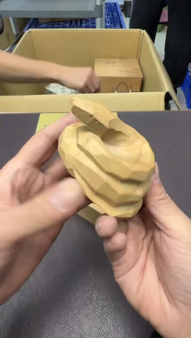 手工艺品琉璃芝*堂421