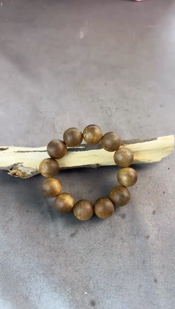 沉香沉香碎屑白棋母树20圆珠单圈多样性发一