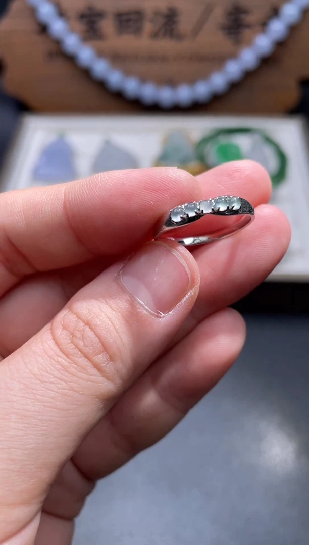 【闪购商品】翡翠戒指18K金镶嵌32...........