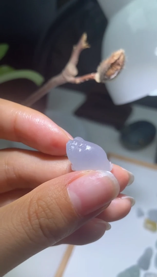 定制翡翠未镶嵌金蟾