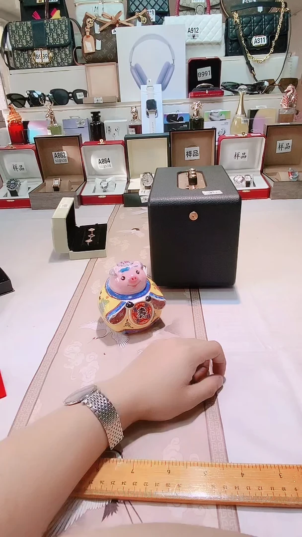 瓷片瓷器 库房到期 全部地板价@@1