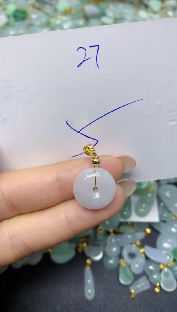 【闪购商品】翡翠挂件合金 天然翡翠A货